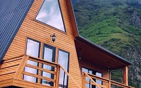 Memory Hut_Kazbegi
